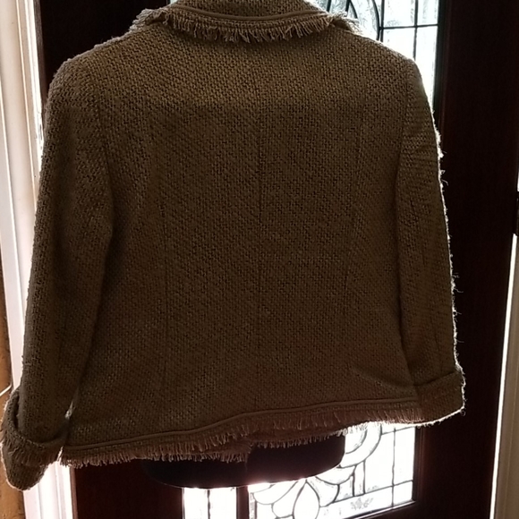 Jacket - Picture 2 of 4